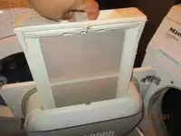 Kapal peti sejuk untuk dijual