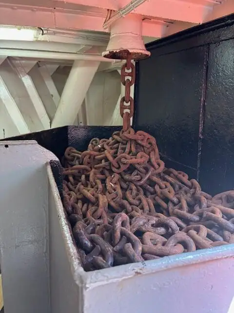 Kapal kerja untuk dijual