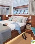 Kapal pelayaran untuk dijual