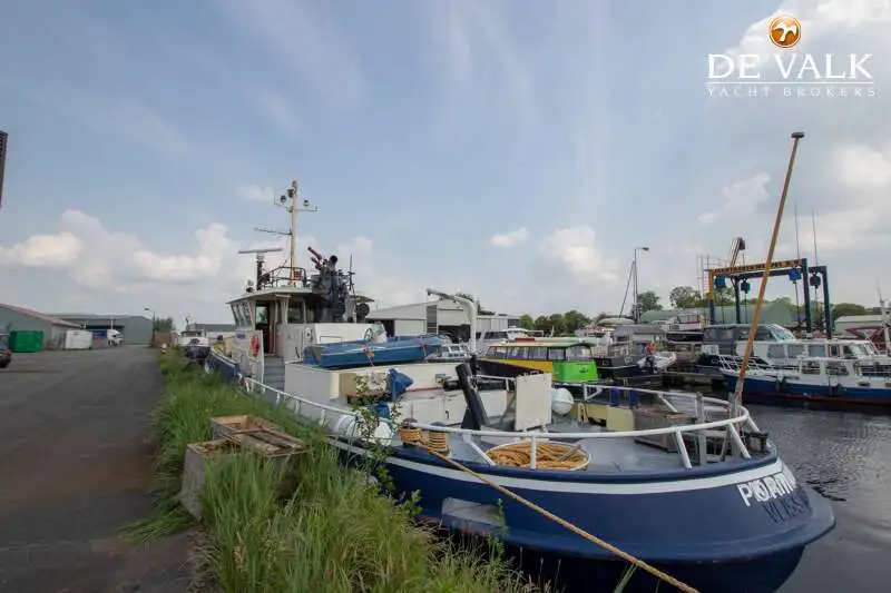Kapal rondaan untuk dijual