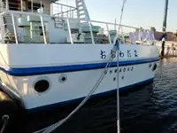 Kapal pelayaran untuk dijual