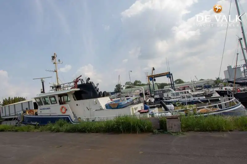 Kapal rondaan untuk dijual