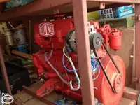 Kapal penyelamat untuk dijual