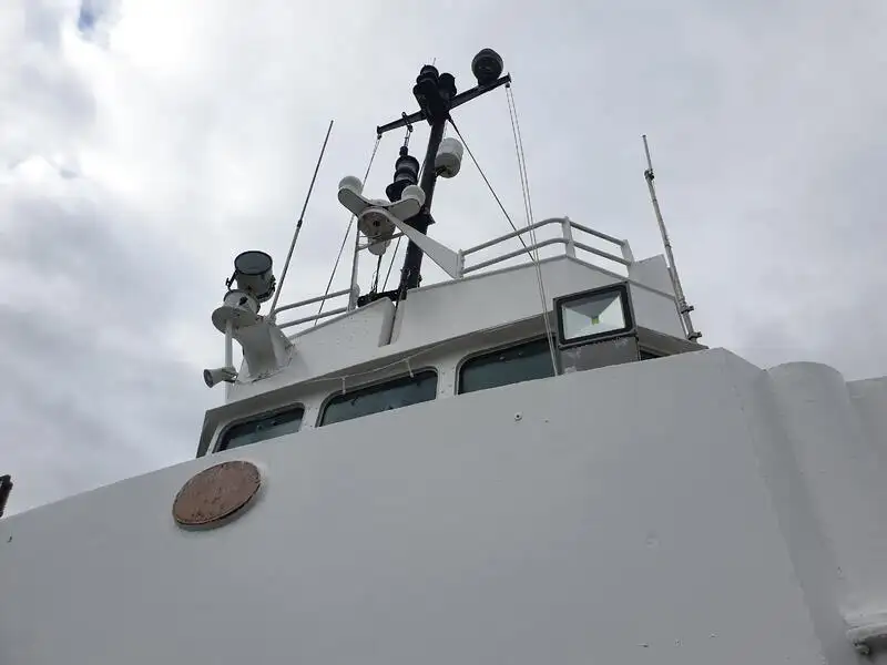 Kapal pelayaran untuk dijual