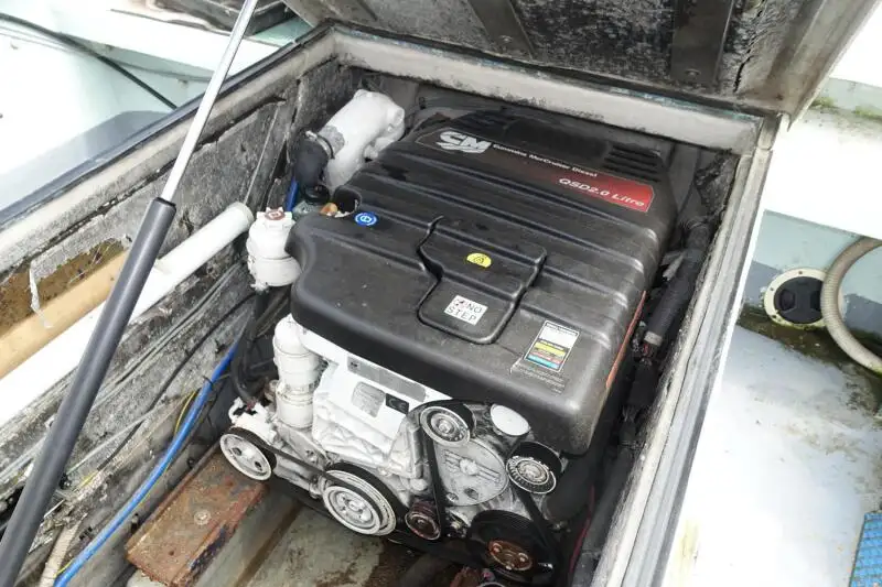 Kapal kerja untuk dijual