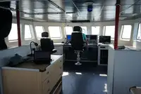 Kapal anak kapal untuk dijual