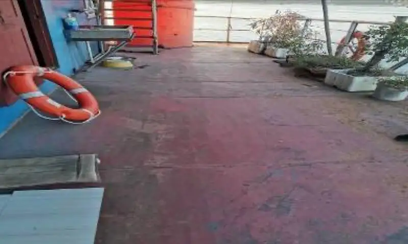 Tongkang untuk dijual