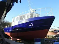 Kapal tinjauan untuk jualan