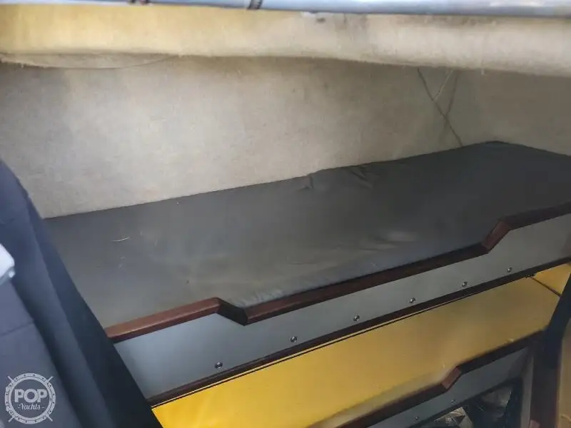 Kapal penyelamat untuk dijual