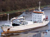 Kapal peti sejuk untuk dijual