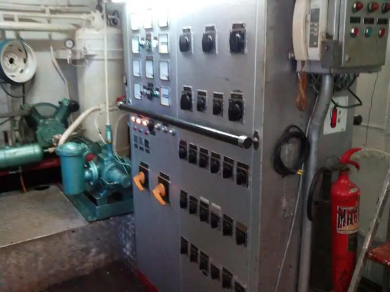 Kapal tunda untuk dijual