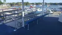 Kapal layar untuk dijual