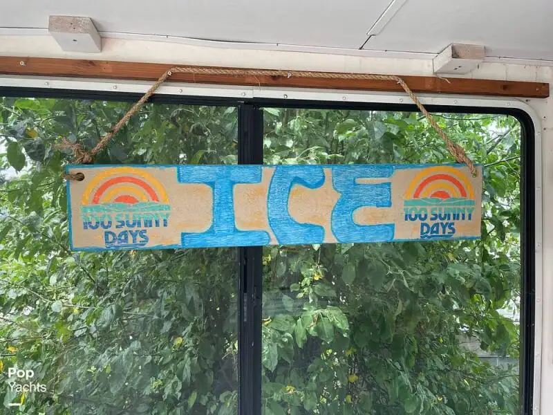 Kapal layar untuk dijual