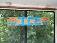Kapal layar untuk dijual