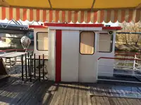 Kapal kontena untuk dijual