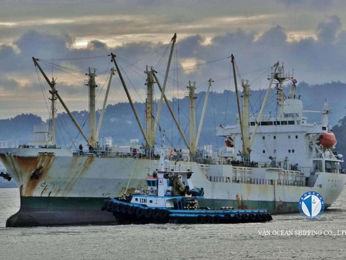 Kapal peti sejuk untuk dijual