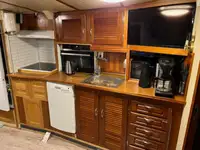 Kapal rondaan untuk dijual