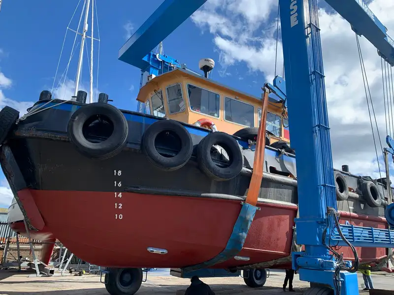 Kapal tunda untuk dijual