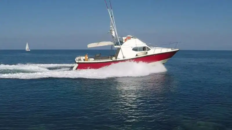 Kapal kerja untuk dijual