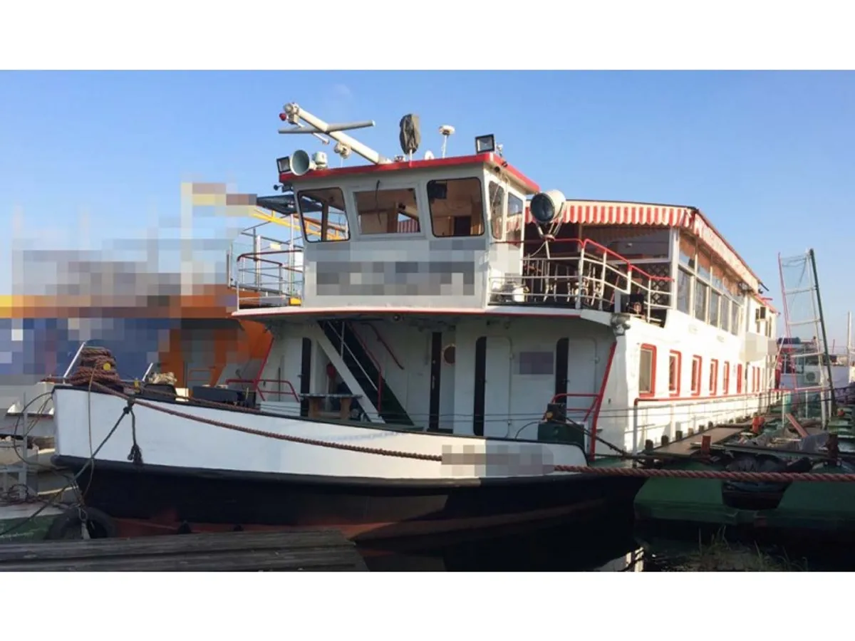 Kapal kontena untuk dijual
