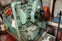 Kapal feri untuk dijual