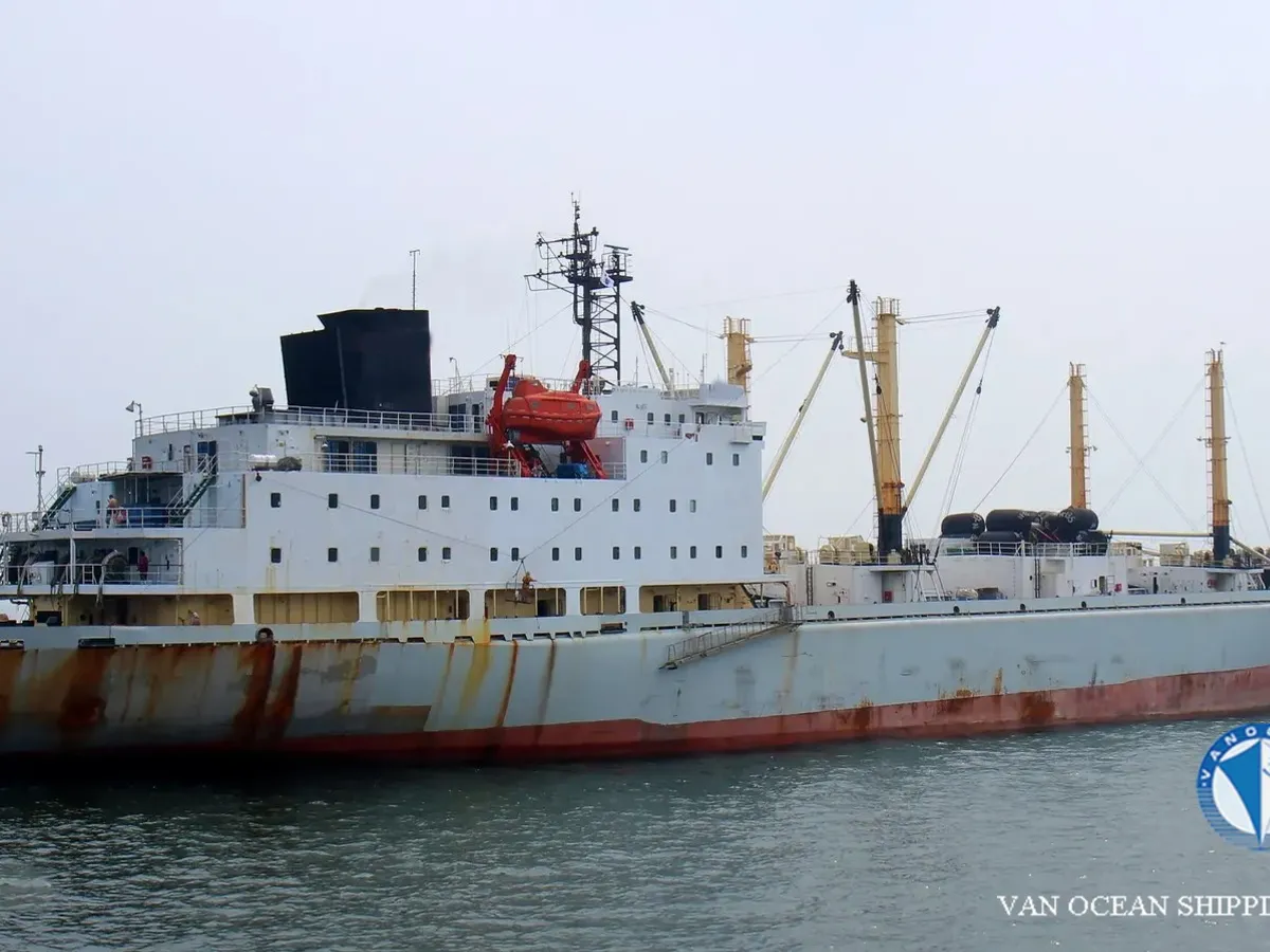 Kapal peti sejuk untuk dijual