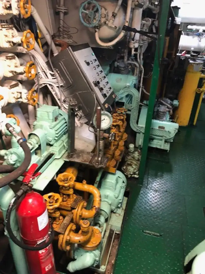 Kapal tunda untuk dijual