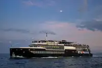 Kapal pesiar untuk jualan