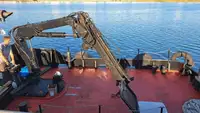 Kapal kerja untuk dijual