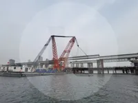 Kapal kren untuk dijual