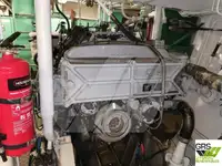Kapal penginapan untuk dijual