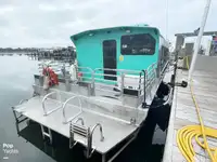 Kapal pelayaran untuk dijual