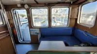 Kapal rondaan untuk dijual