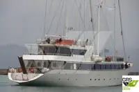 Kapal pelayaran untuk dijual