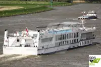 Kapal pelayaran untuk dijual