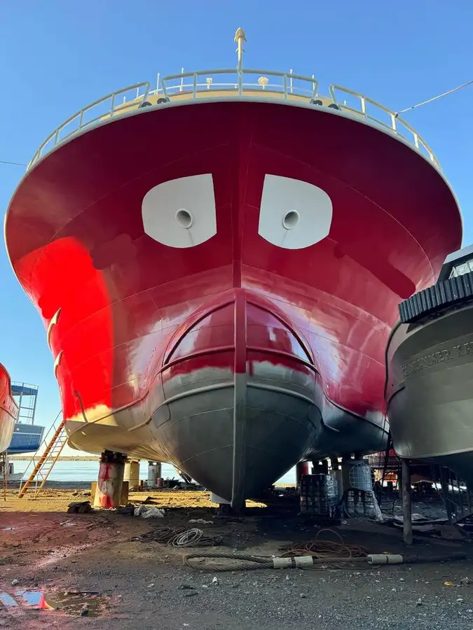 Penangkap ikan pukat tunda untuk jualan