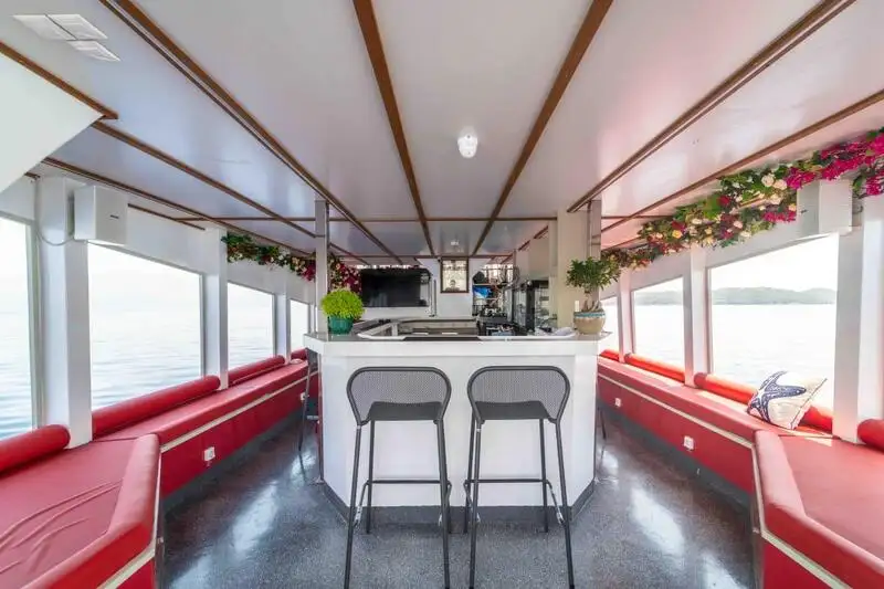 Kapal motor untuk jualan