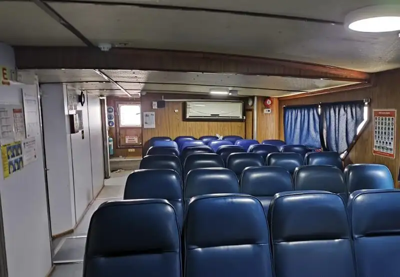 Kapal bekalan untuk jualan
