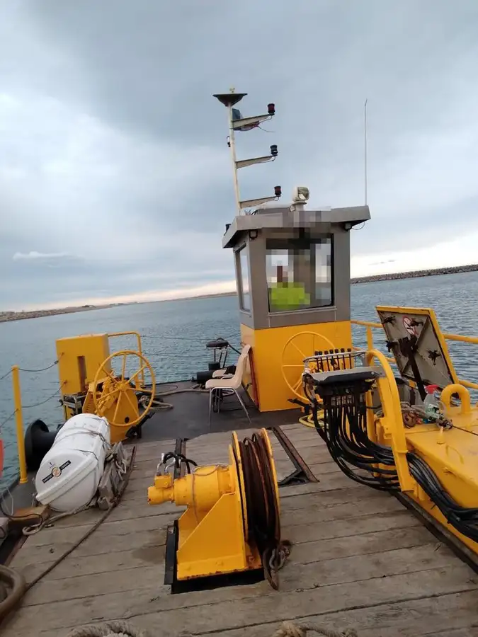 Tongkang untuk jualan