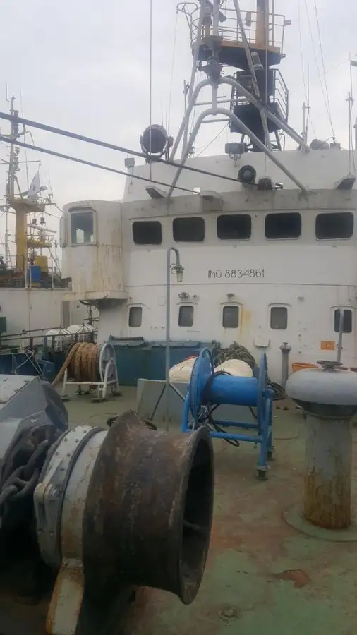 Penangkap ikan pukat tunda untuk jualan