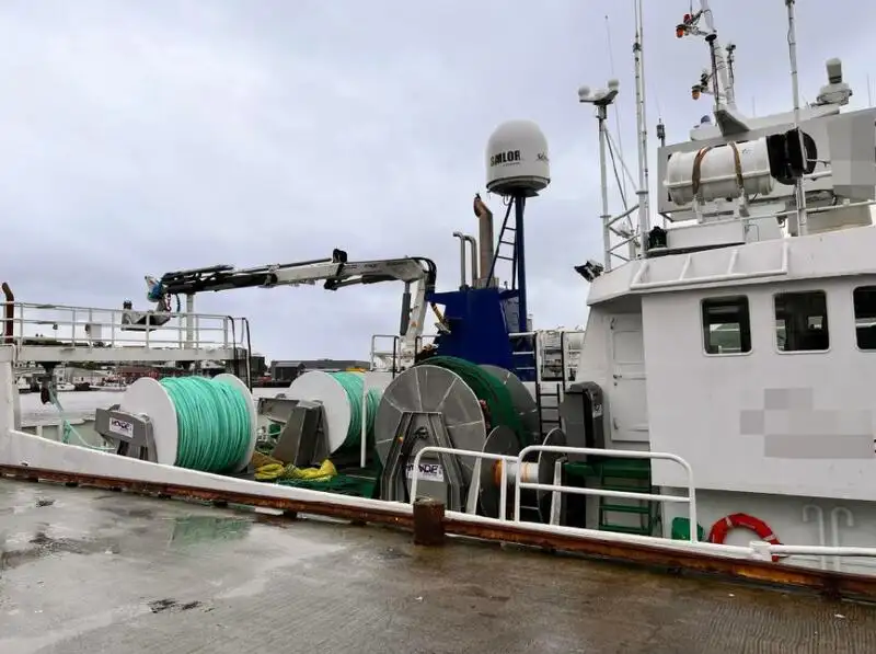 Penangkap ikan pukat tunda untuk jualan