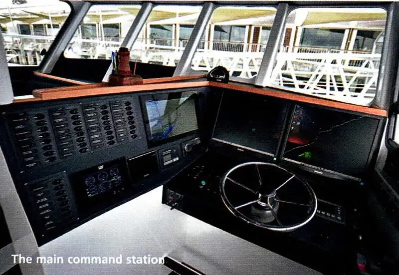 Kapal feri untuk jualan