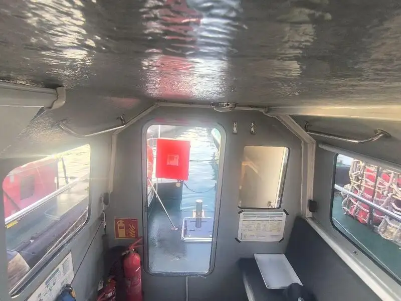 Bot juruterbang untuk jualan