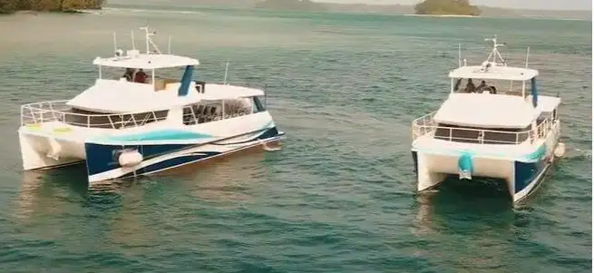 Kapal motor untuk jualan