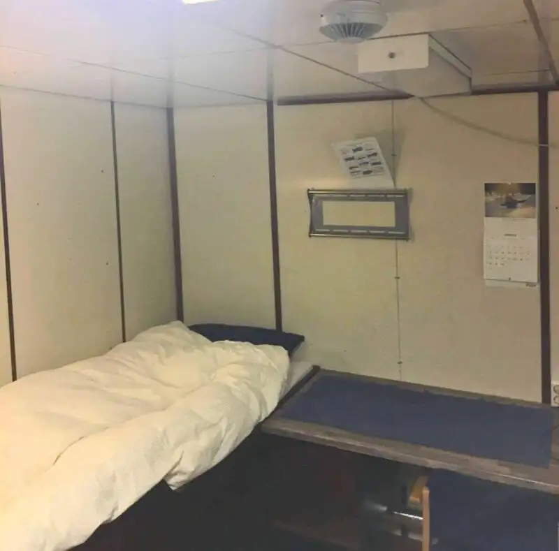 Bot tunda untuk jualan