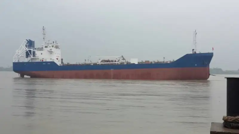 Kapal tangki minyak, Kapal tangki kimia untuk jualan