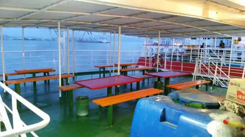 kapal RORO untuk jualan