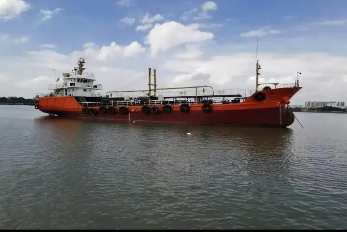Kapal tangki minyak, Kapal tangki kimia untuk jualan