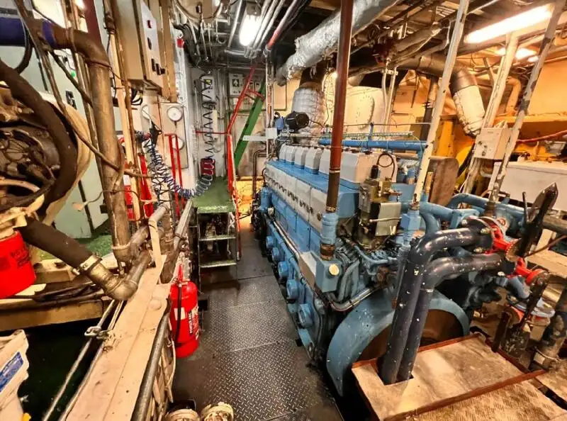 Penangkap ikan pukat tunda untuk jualan