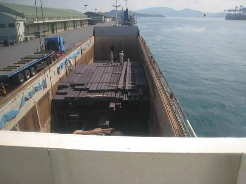 Pembawa pukal untuk jualan